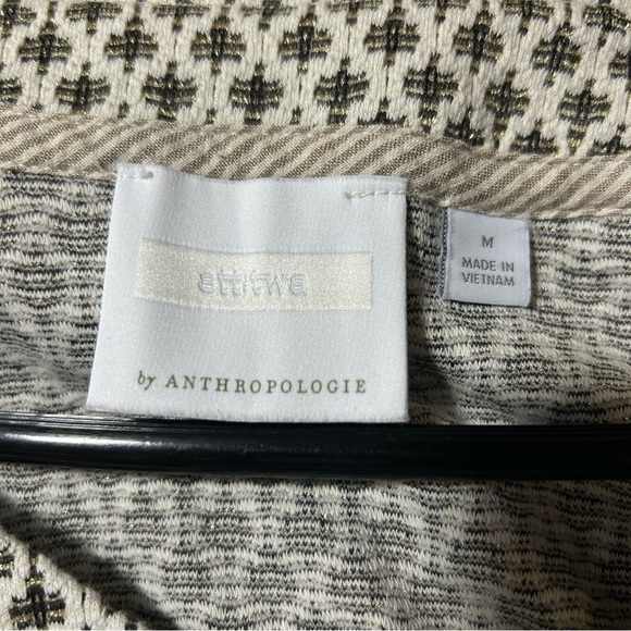 Ett Twa Women’s Button Front Coralie Top Gold Accents Size Medium - Picture 6 of 6